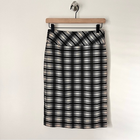 J. Crew Black & Tan Plaid Pencil Skirt - Picture 1 of 8